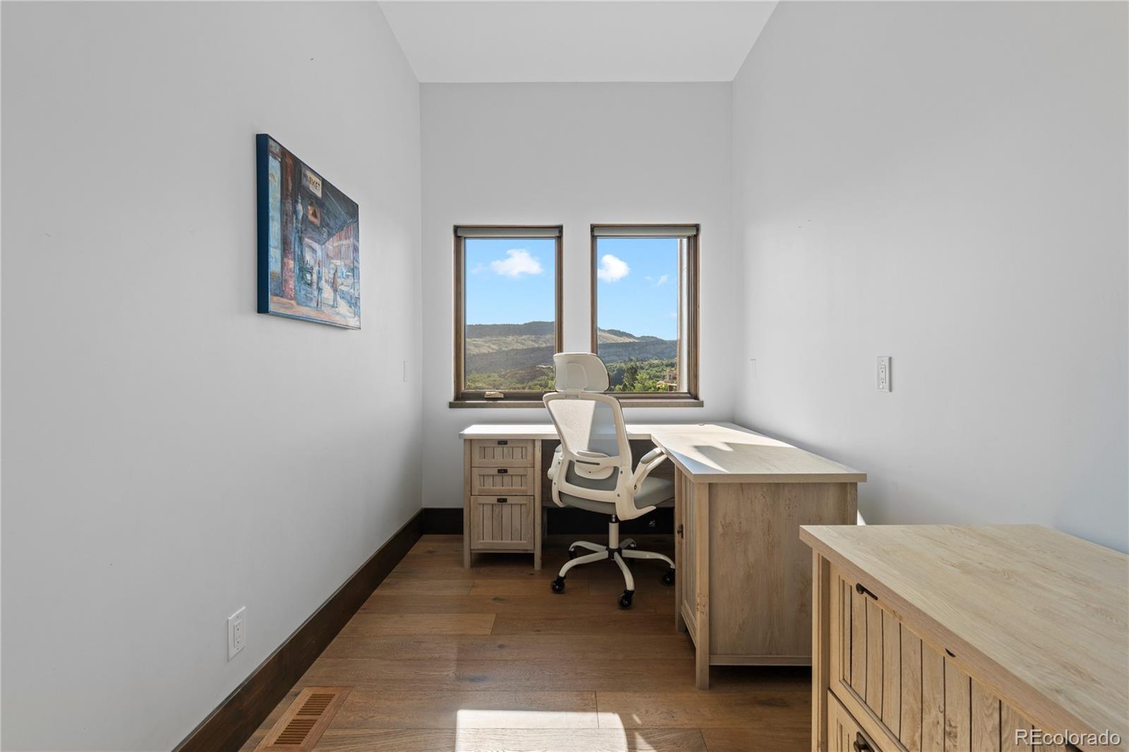 12947 Lazy Dog Lane