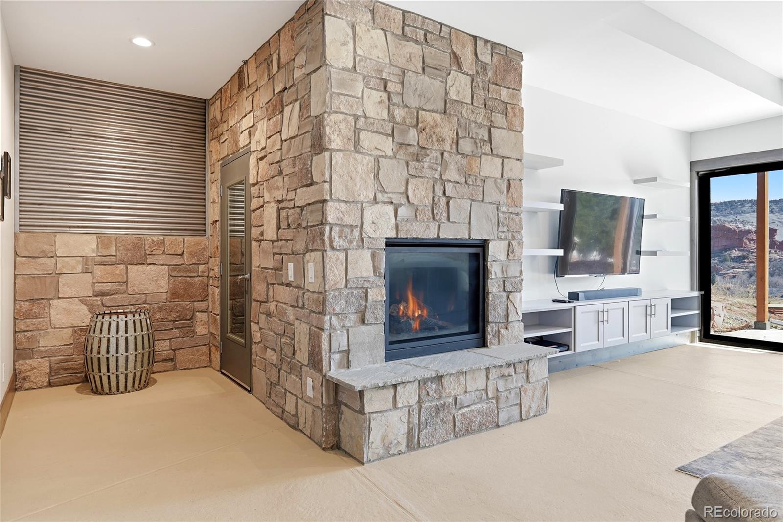 12947 Lazy Dog Lane