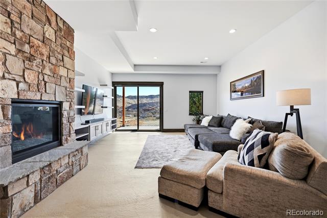 12947 Lazy Dog Lane