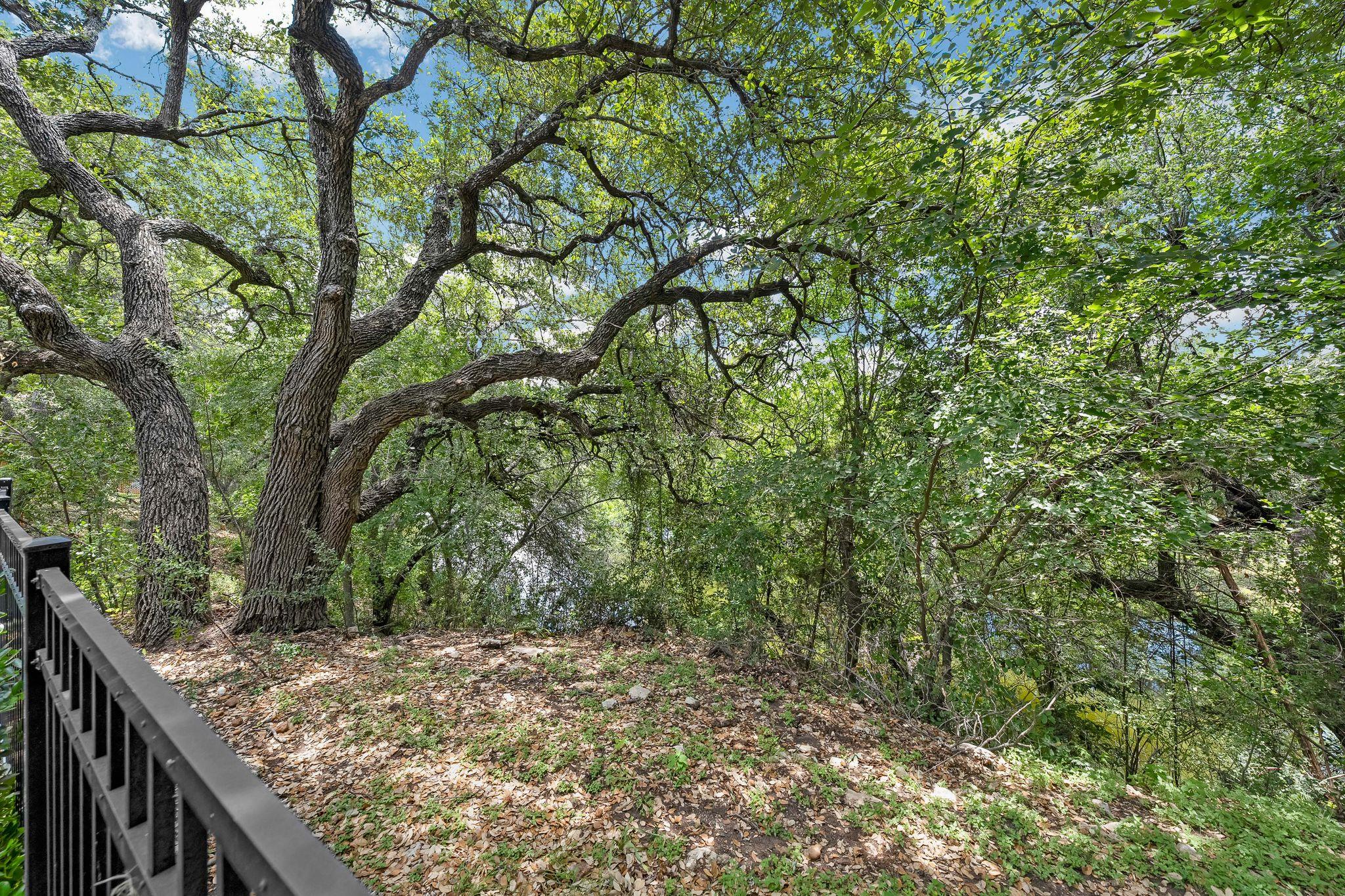 414 New Lido DR