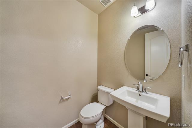 26903 E Easter Place