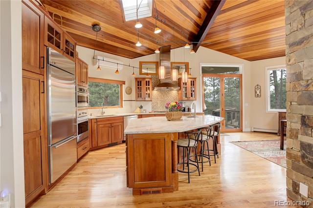 2420 Juniper Court
