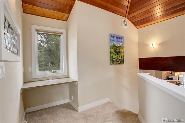2420 Juniper Court