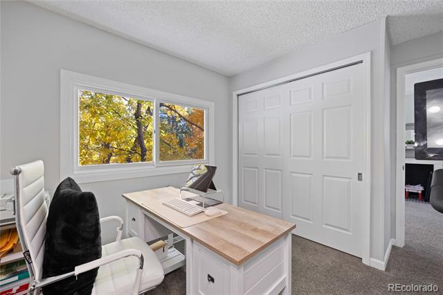 563 S Xenon Court