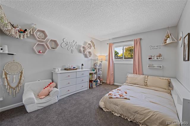 563 S Xenon Court
