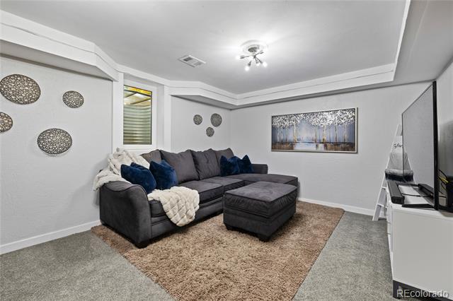 563 S Xenon Court