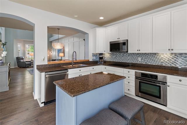 8318 Devinney Court