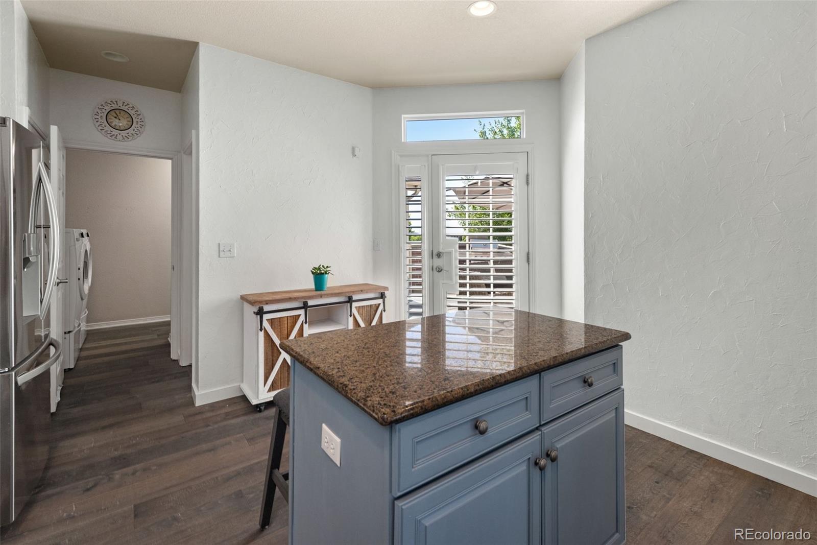 8318 Devinney Court