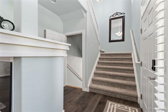 8318 Devinney Court
