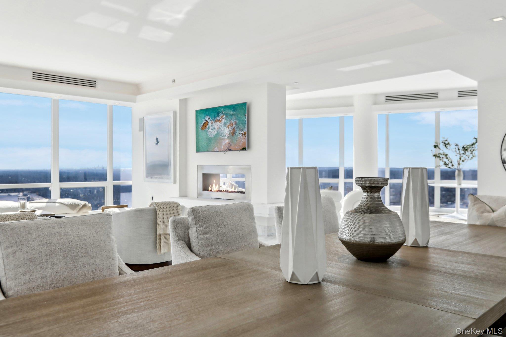 5 Renaissance Square Unit: PH41 Ent. Floor