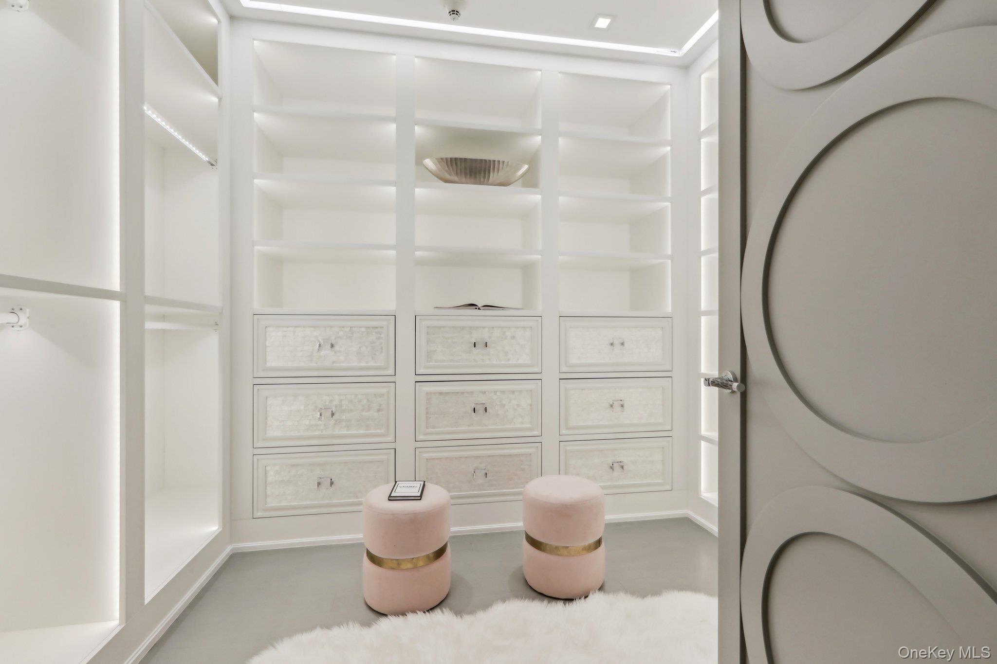 5 Renaissance Square Unit: PH41 Ent. Floor
