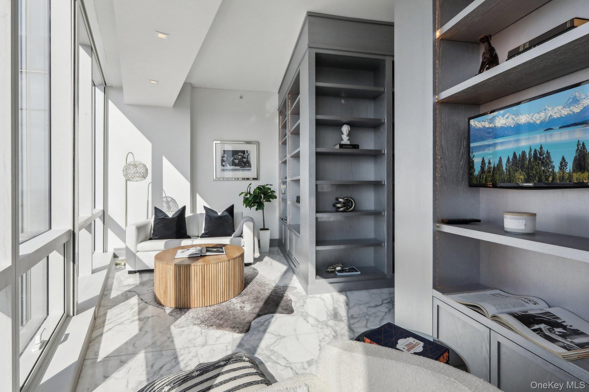 5 Renaissance Square Unit: PH41 Ent. Floor