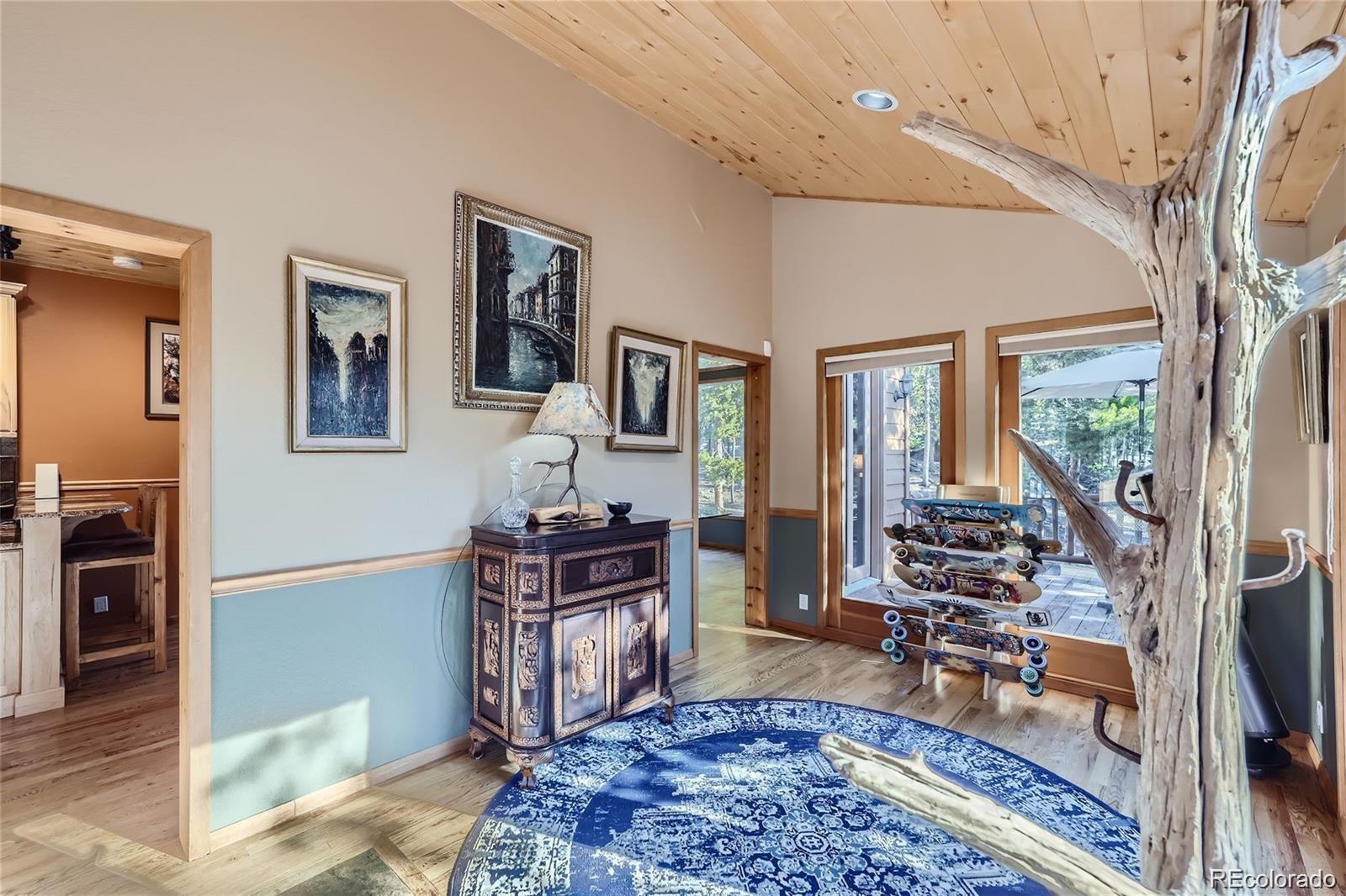 37 Juniper Court