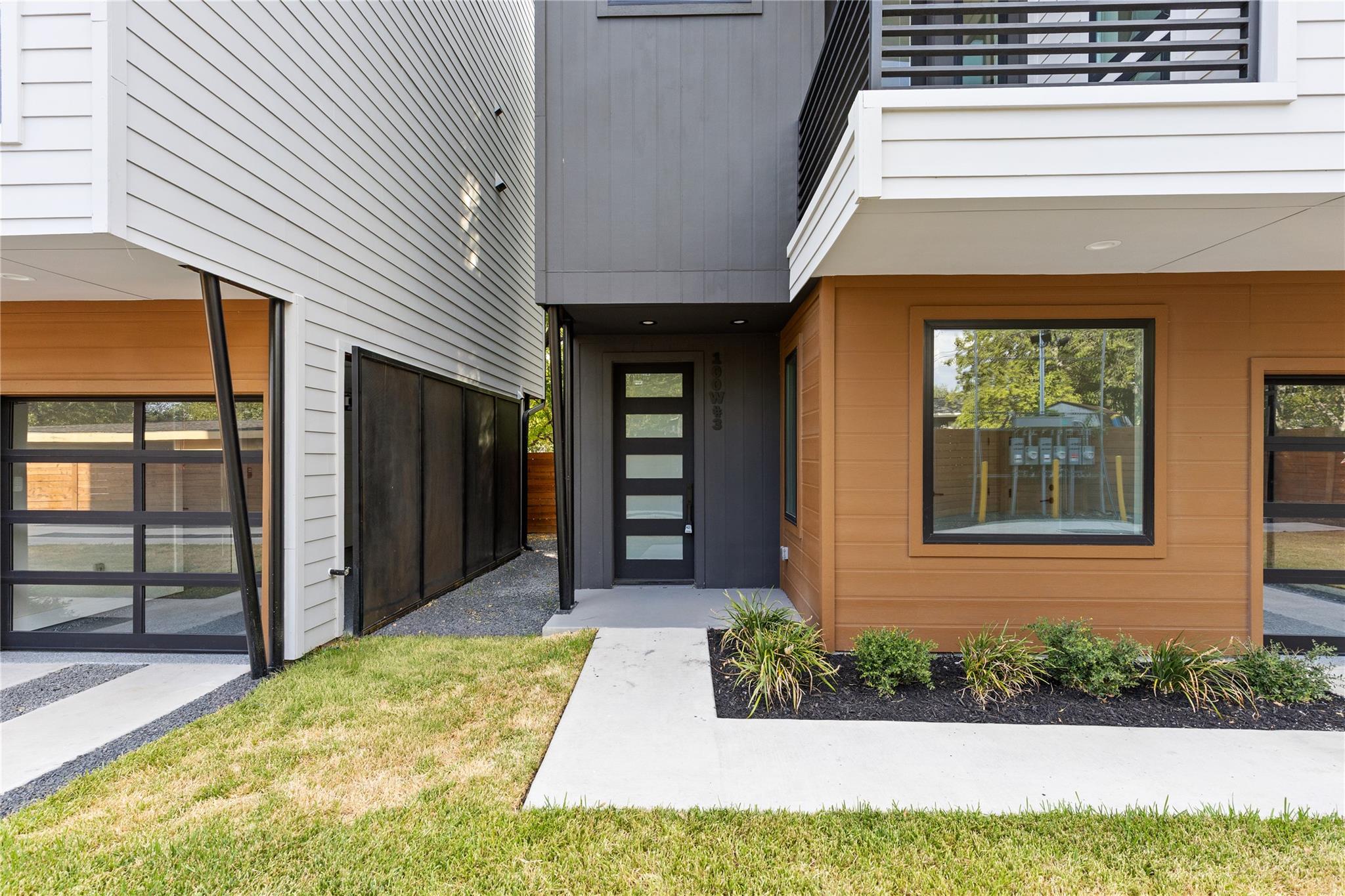 100 W Odell ST # 3