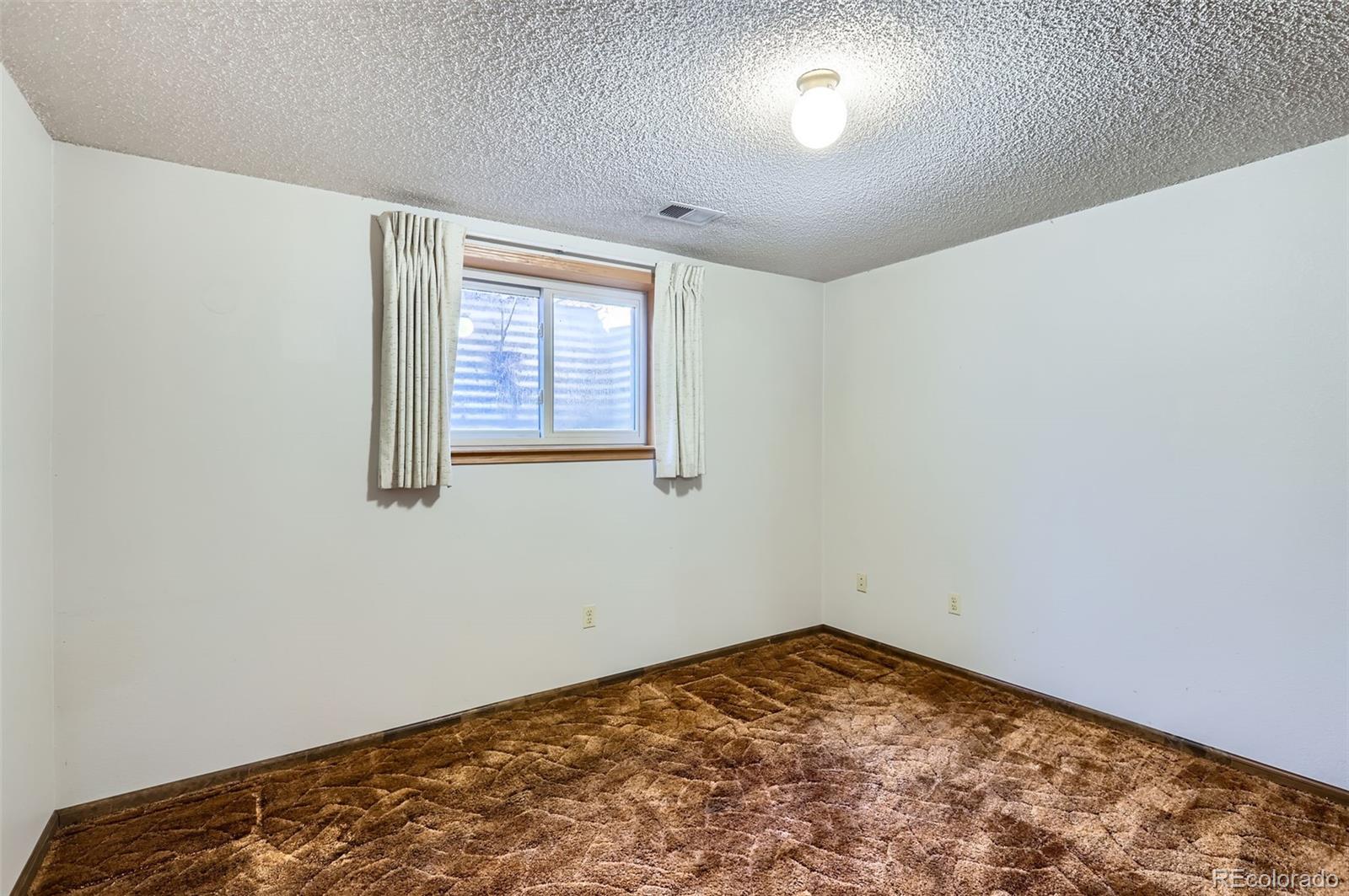 217 S 25th Avenue