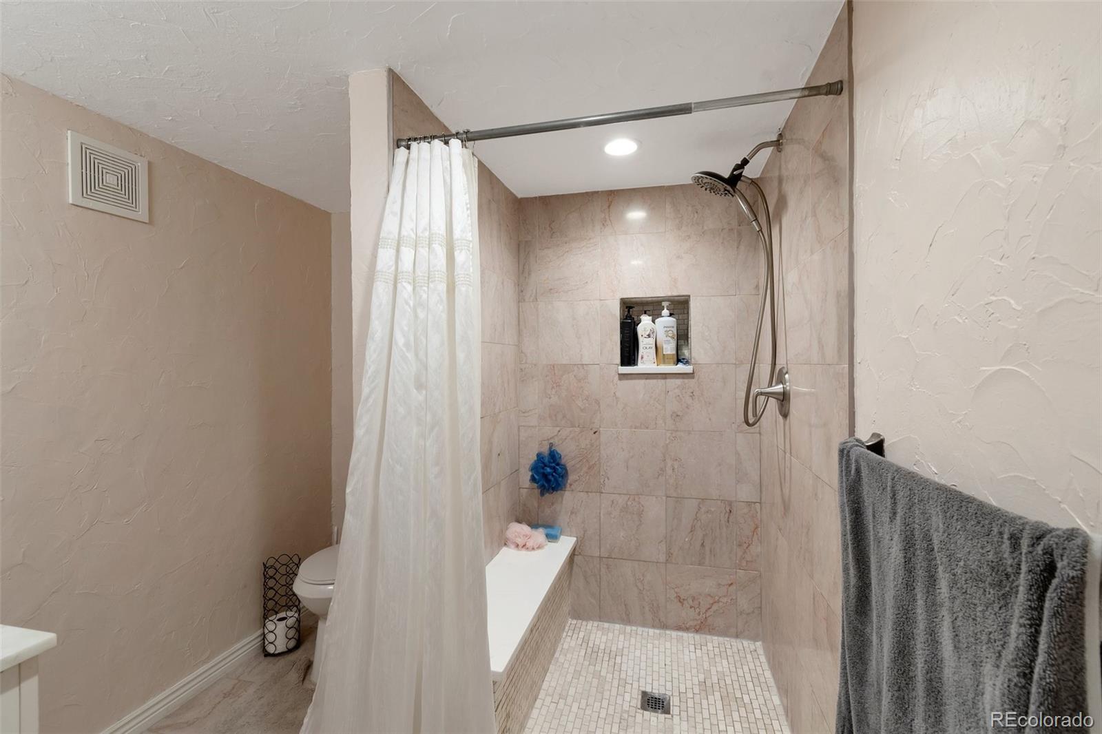 1631 S Deframe Street Unit: A2