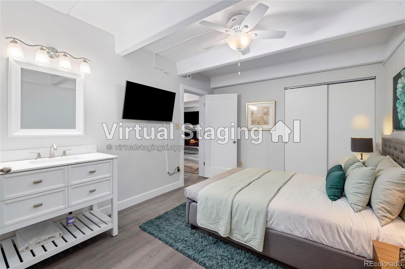 220 E La Bonte Street Unit: 226-228