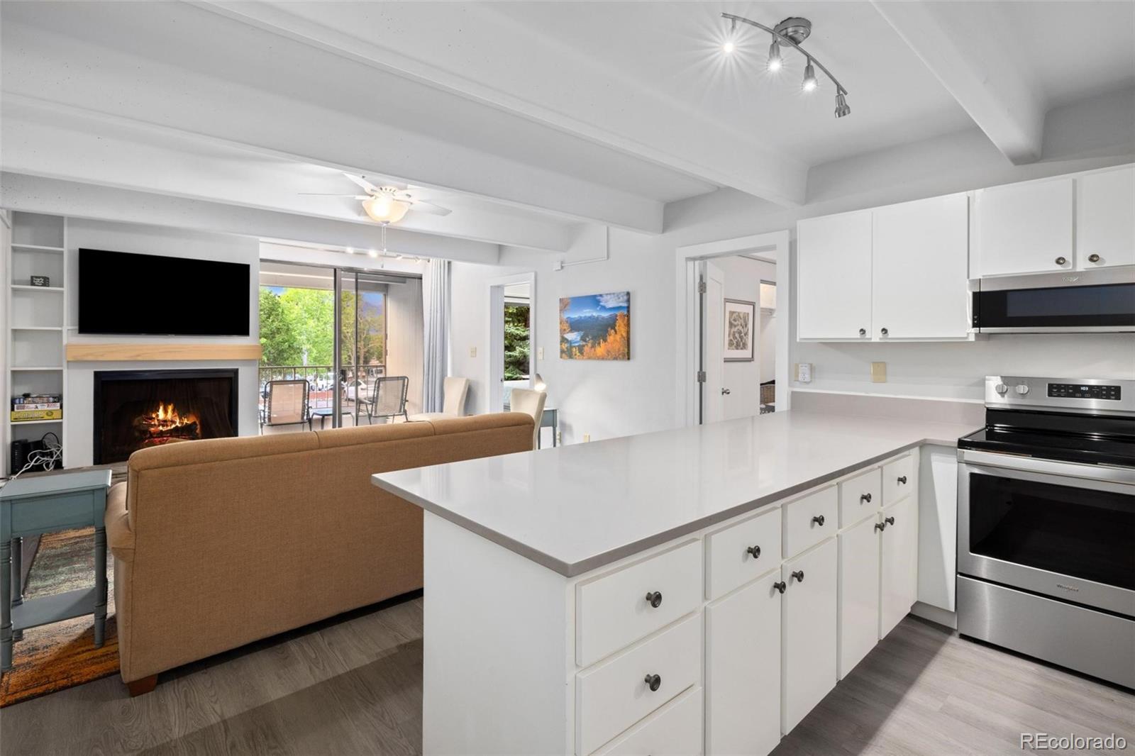 220 E La Bonte Street Unit: 226-228