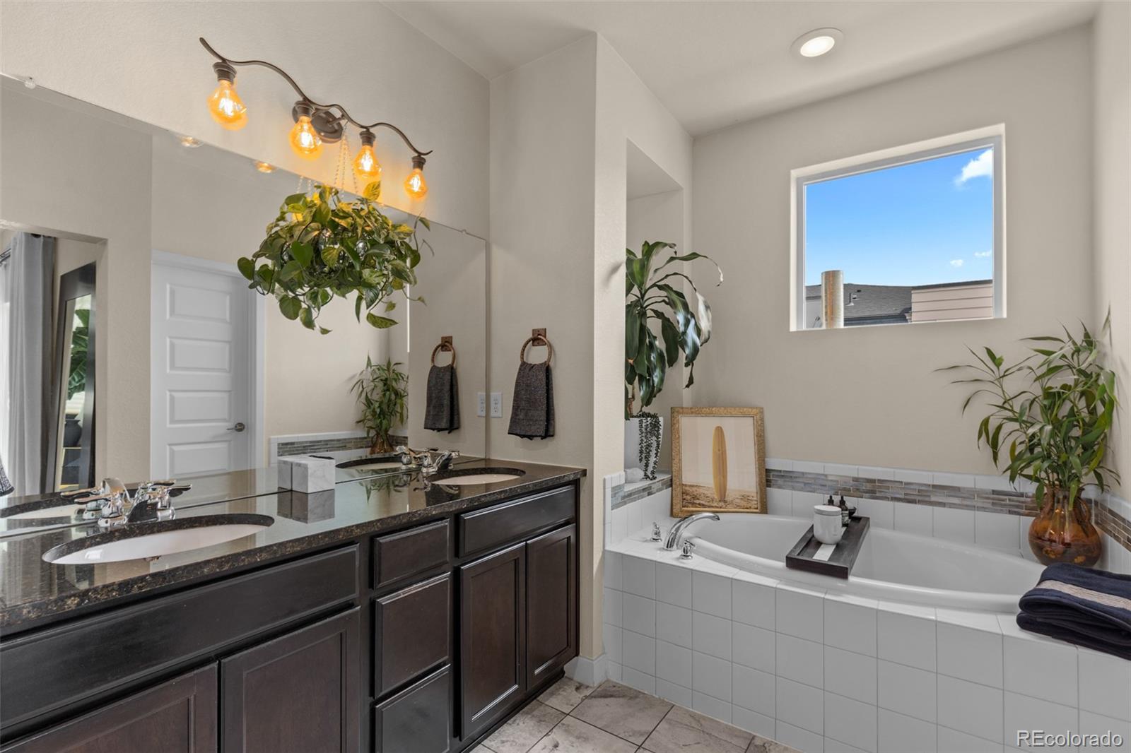 2065 W 67th Place