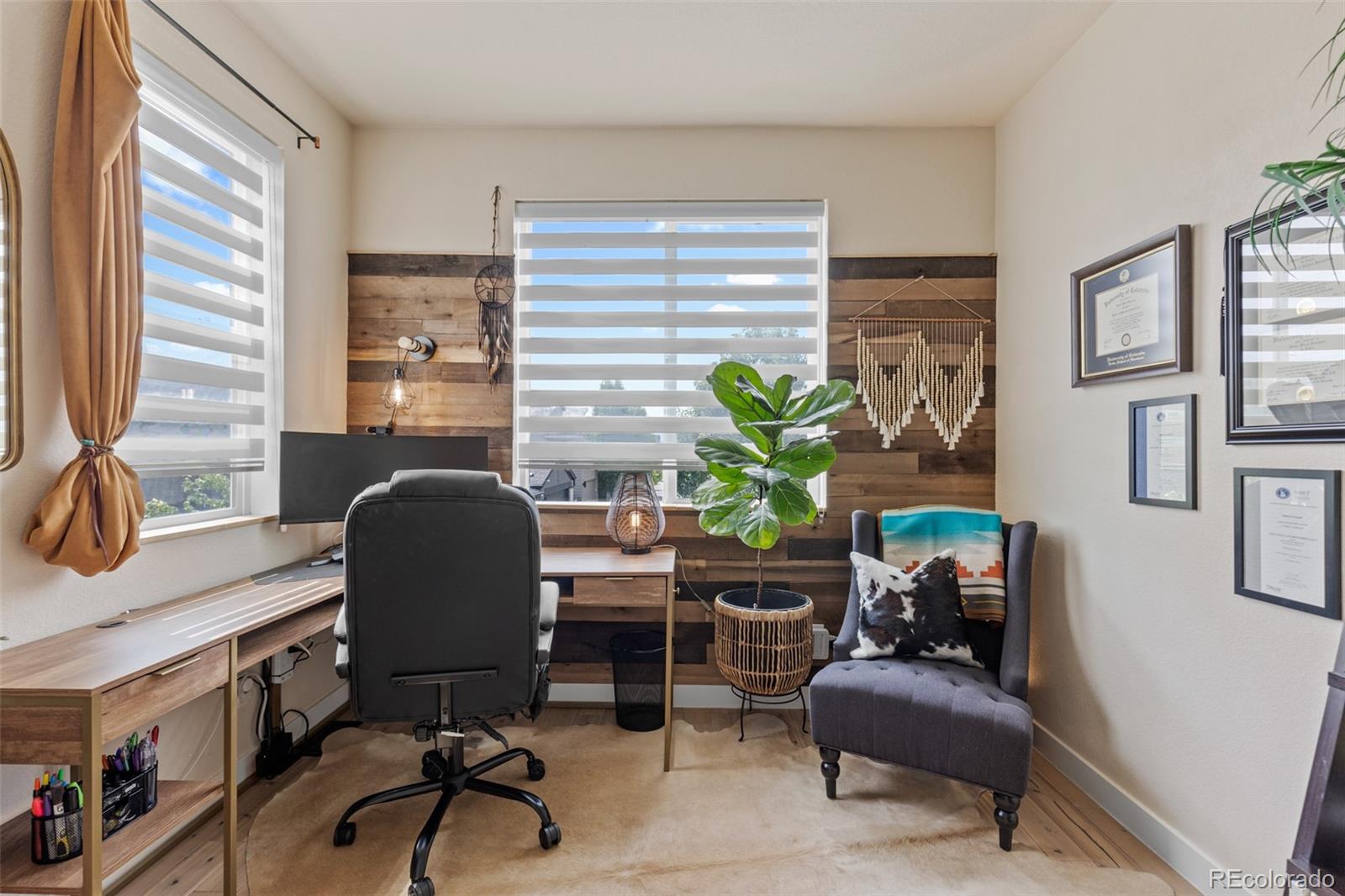 2065 W 67th Place