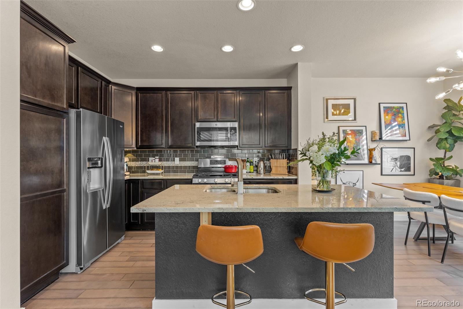 2065 W 67th Place