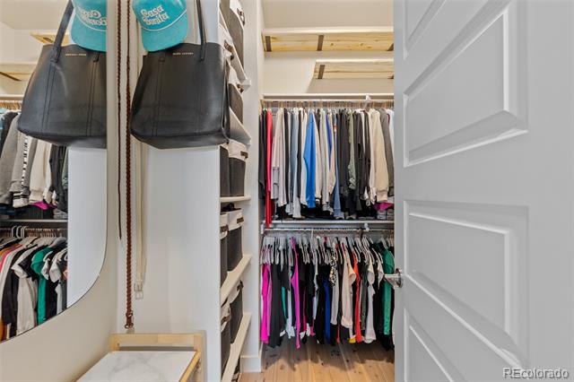 2065 W 67th Place