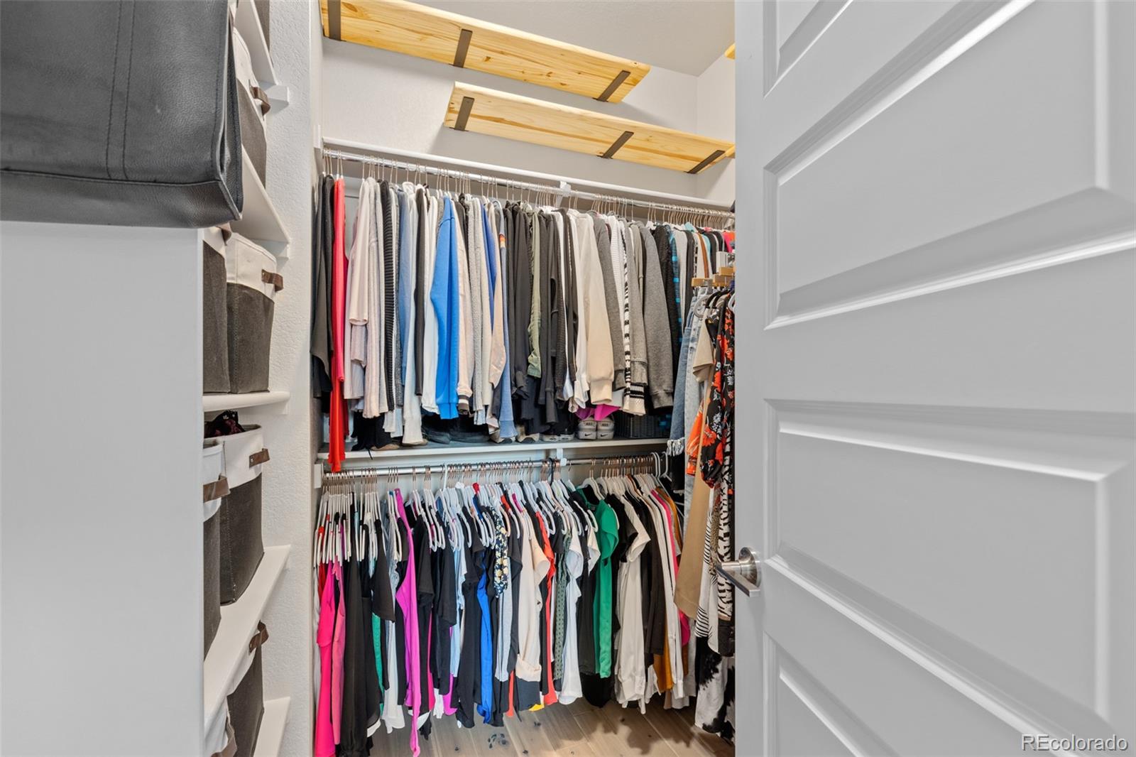 2065 W 67th Place