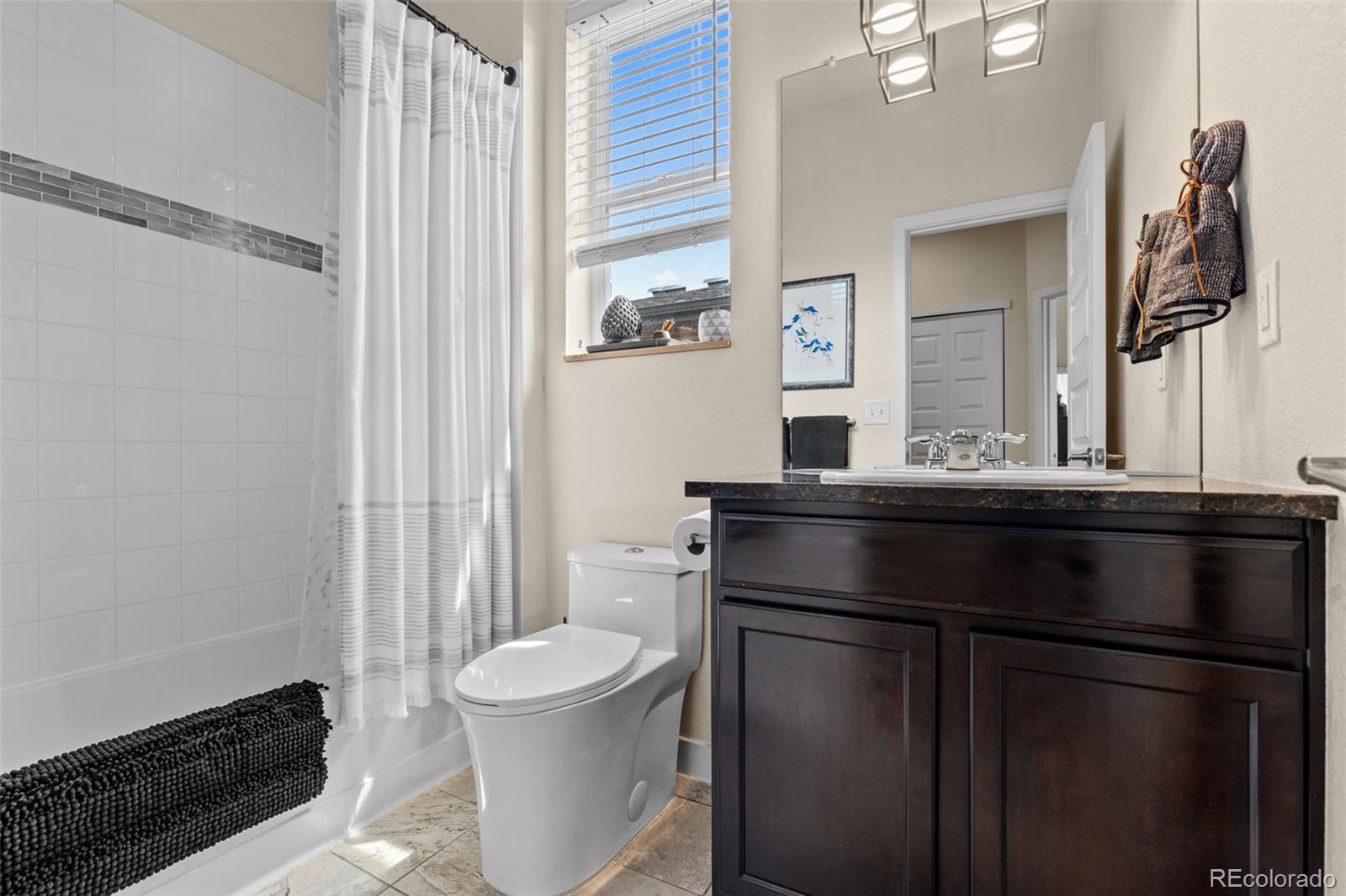 2065 W 67th Place