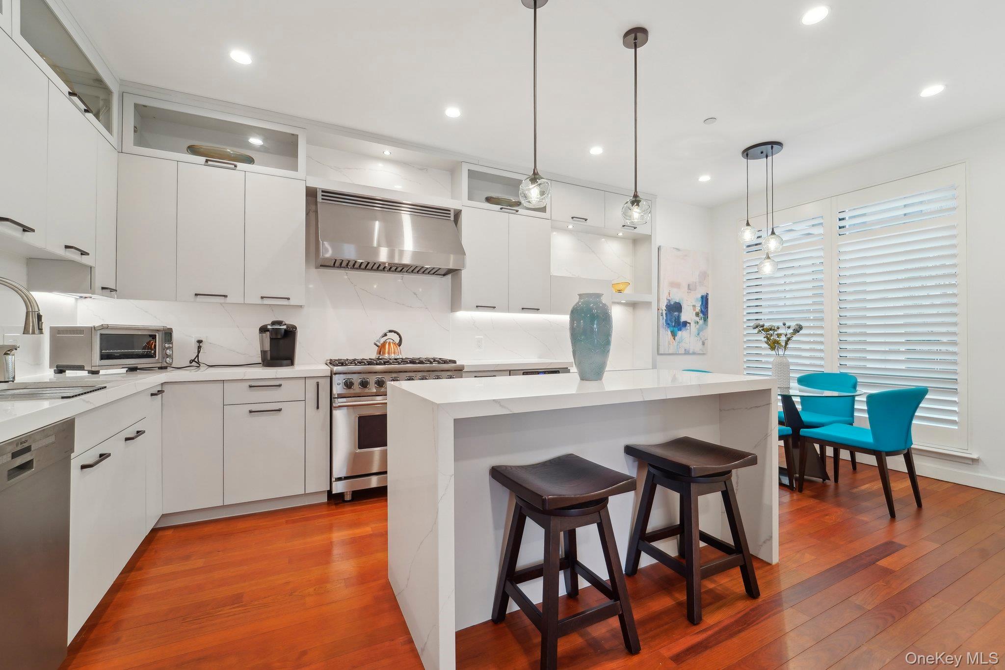 27 City Place Unit: THB