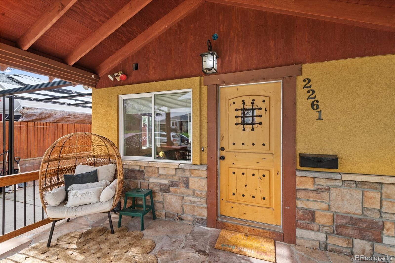 2261 Hoyt Drive