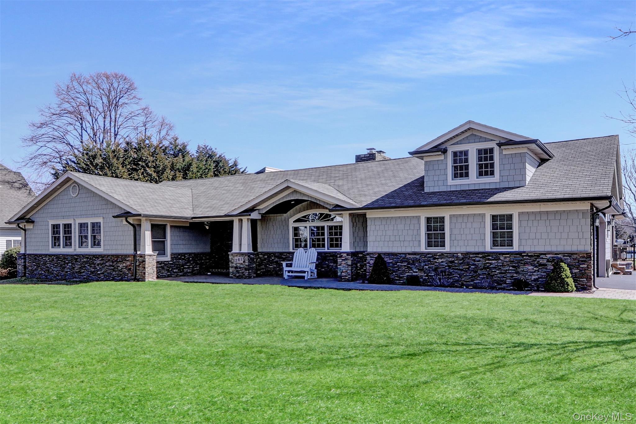 241 Willetts Lane