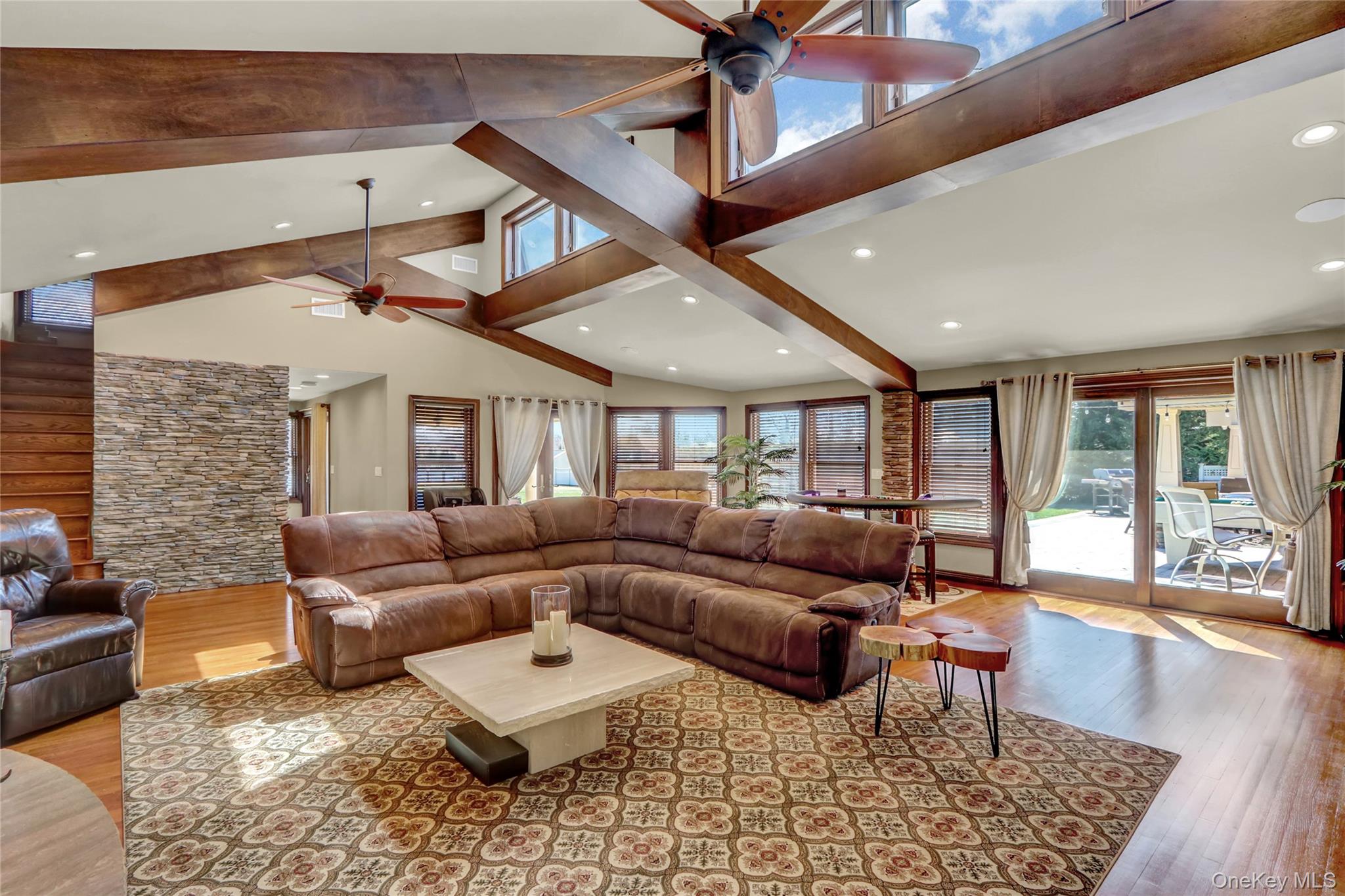 241 Willetts Lane