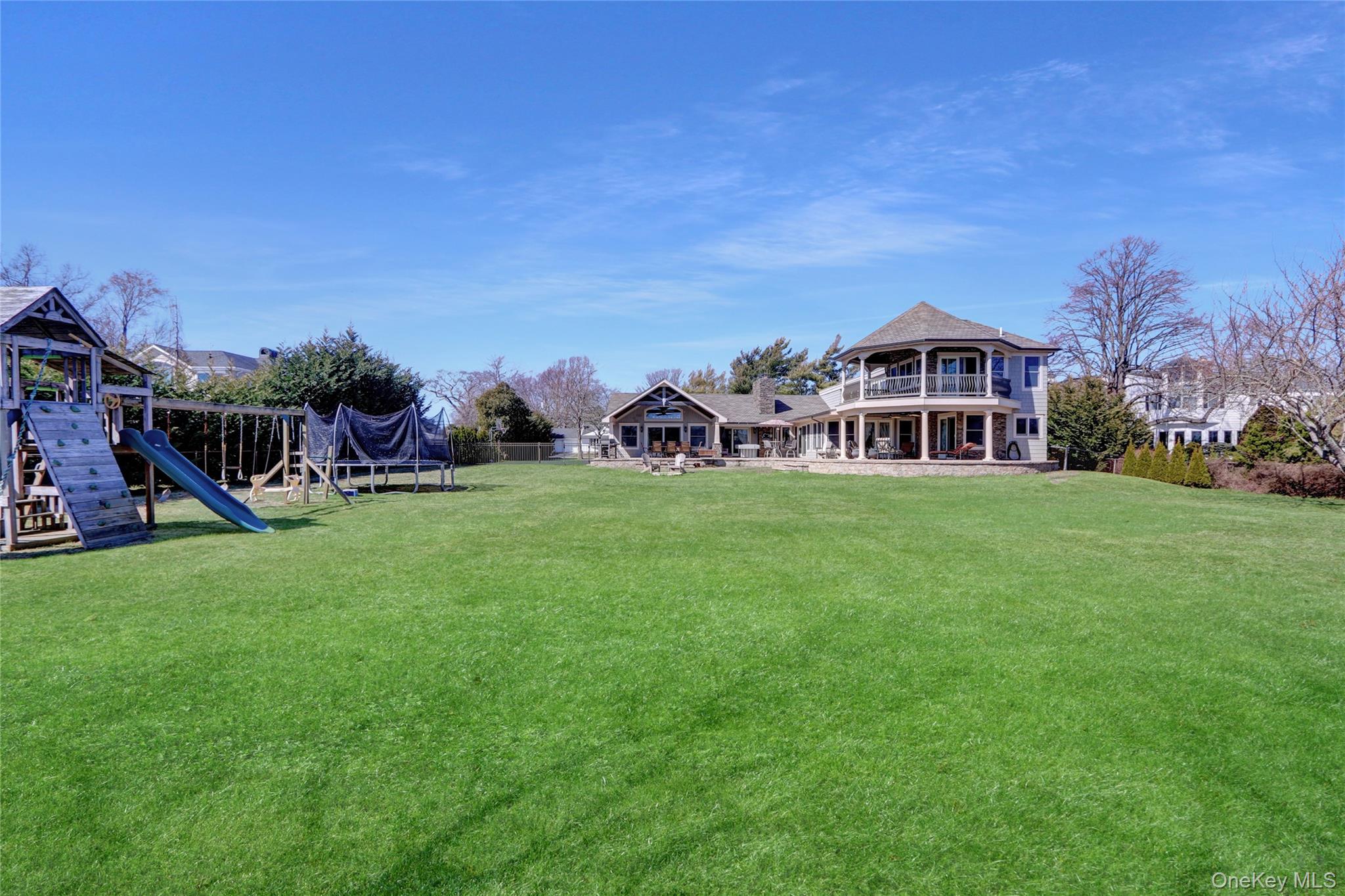 241 Willetts Lane
