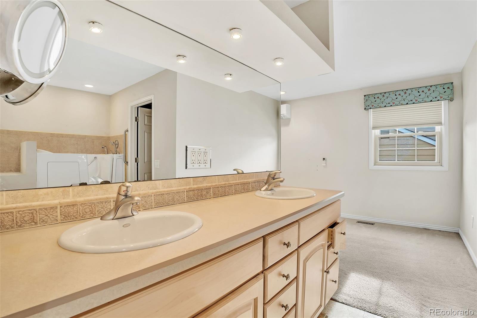10627 Chautauga Mountain