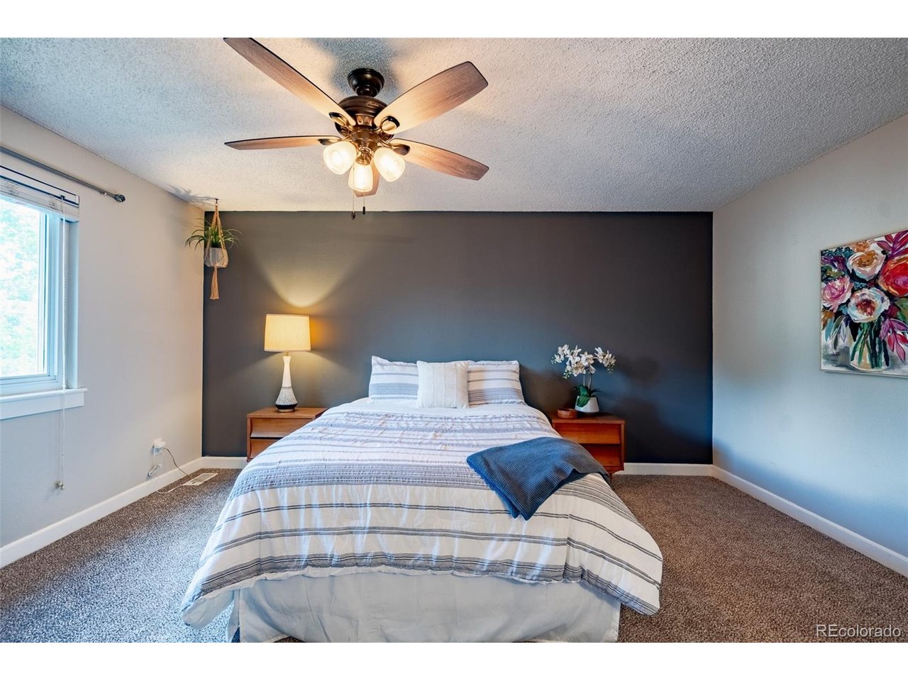 4102 S Dunkirk Way