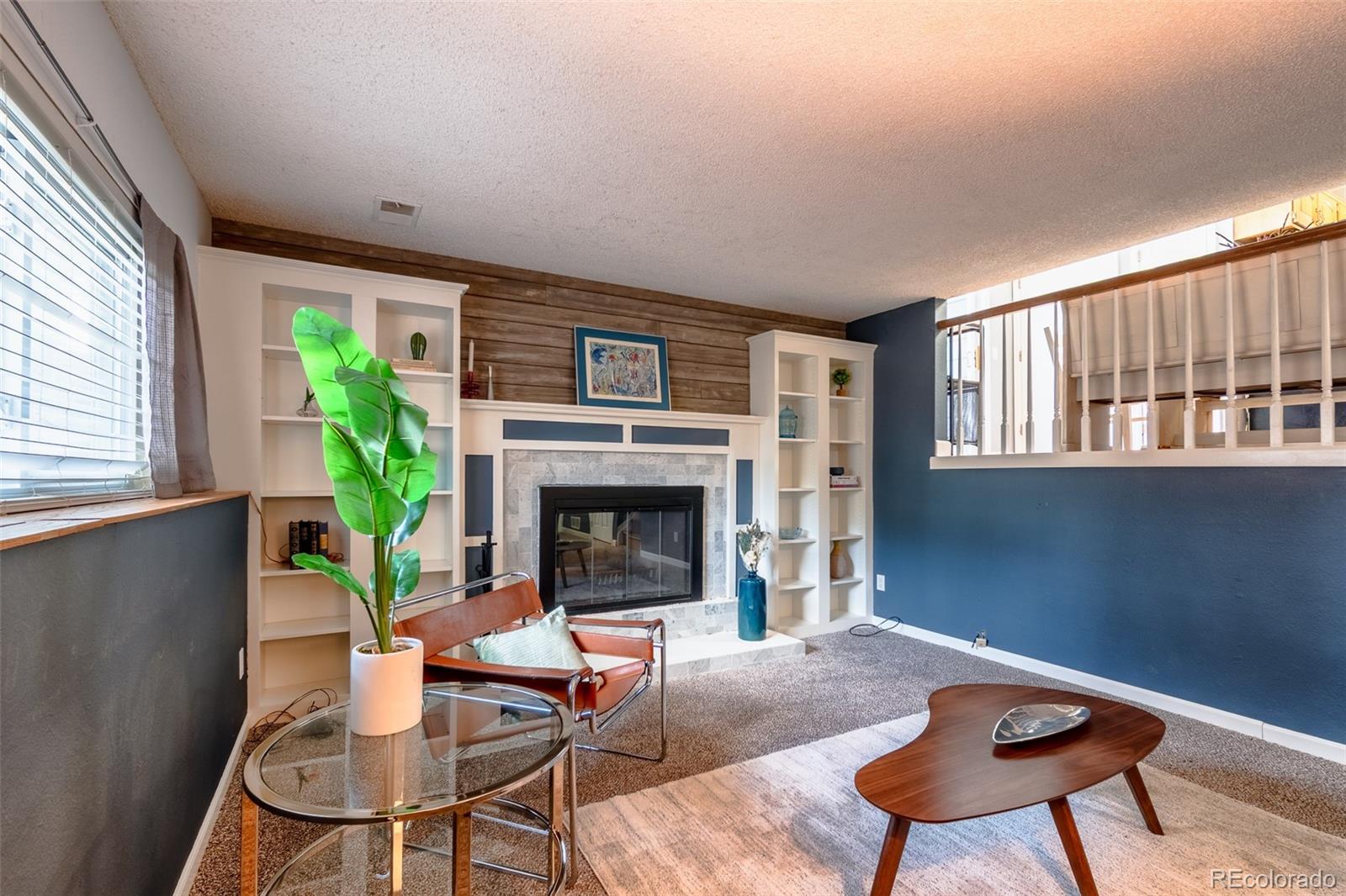 4102 S Dunkirk Way