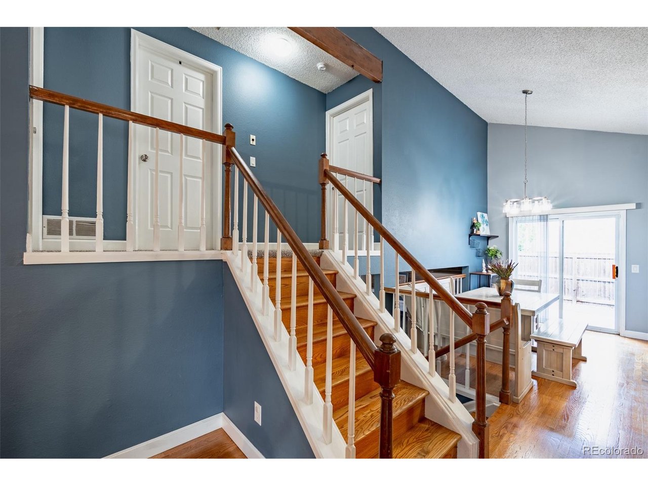 4102 S Dunkirk Way