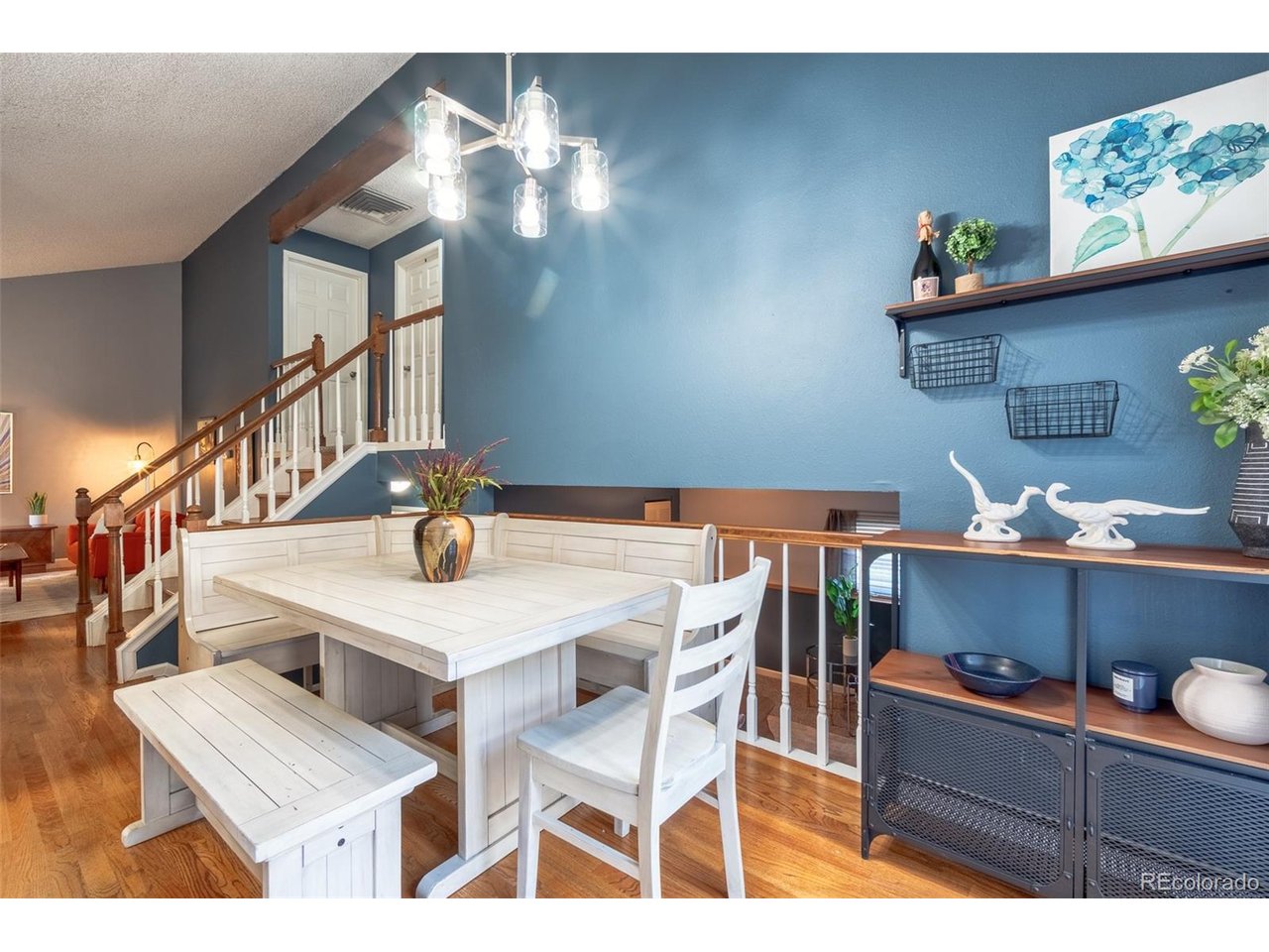 4102 S Dunkirk Way