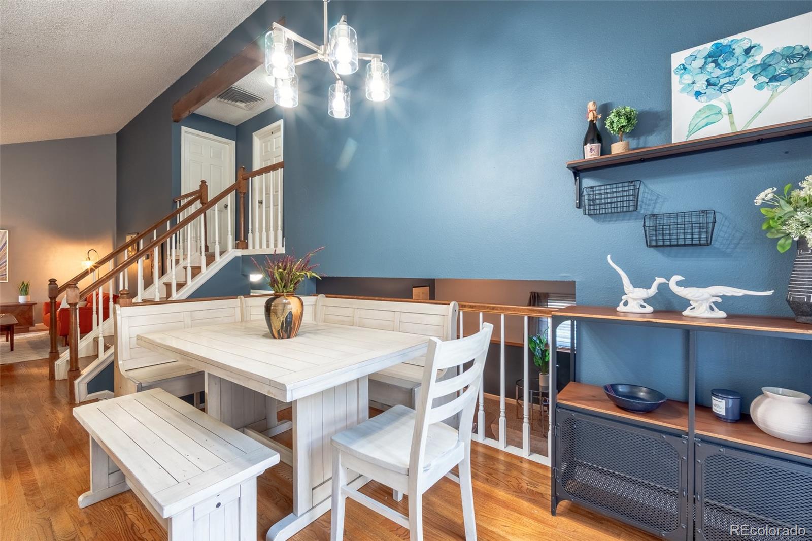 4102 S Dunkirk Way