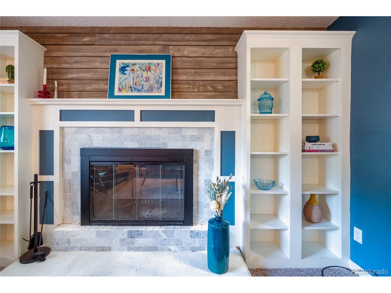 4102 S Dunkirk Way