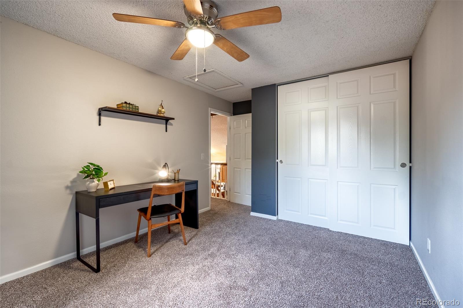 4102 S Dunkirk Way