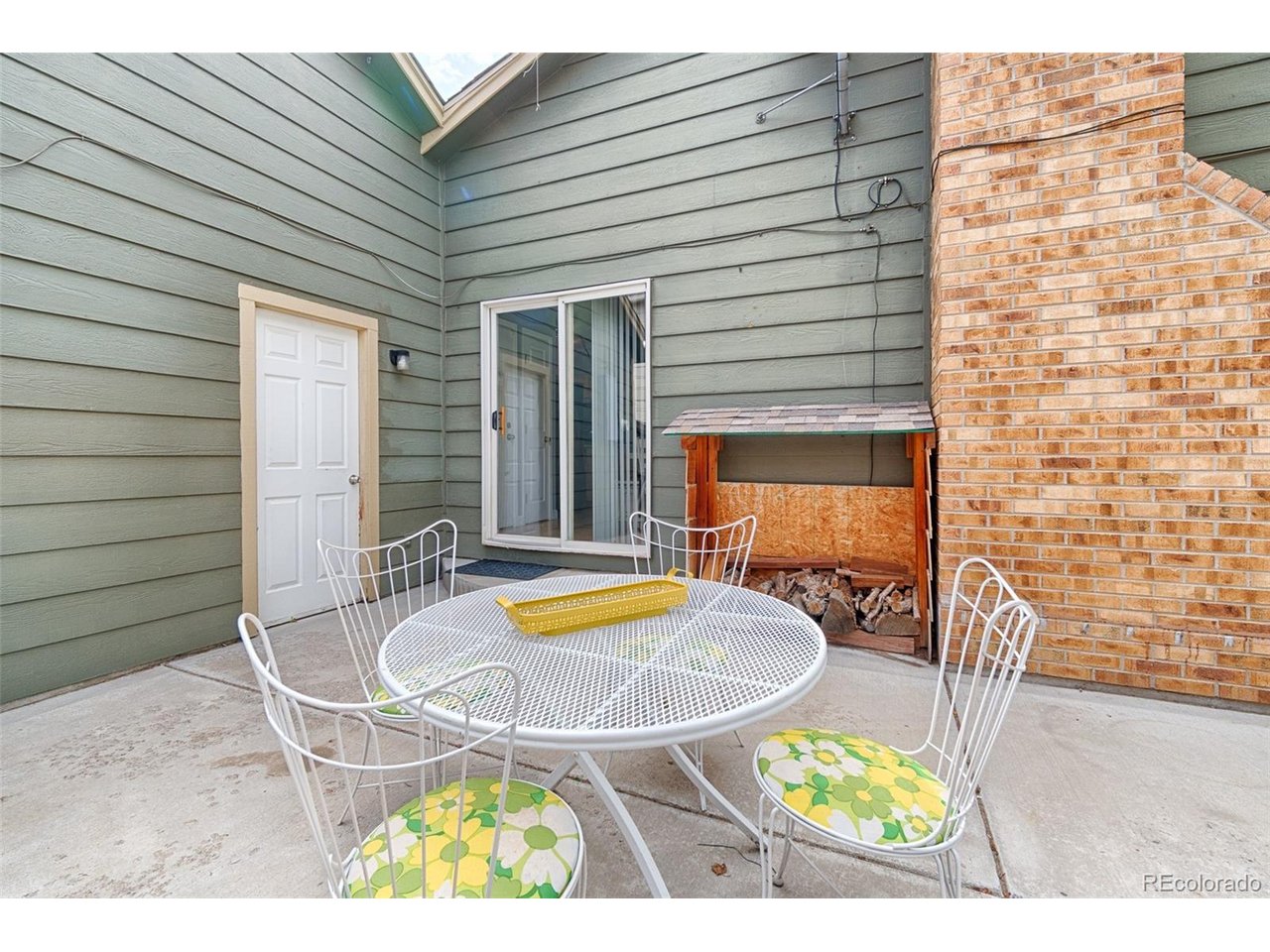 4102 S Dunkirk Way
