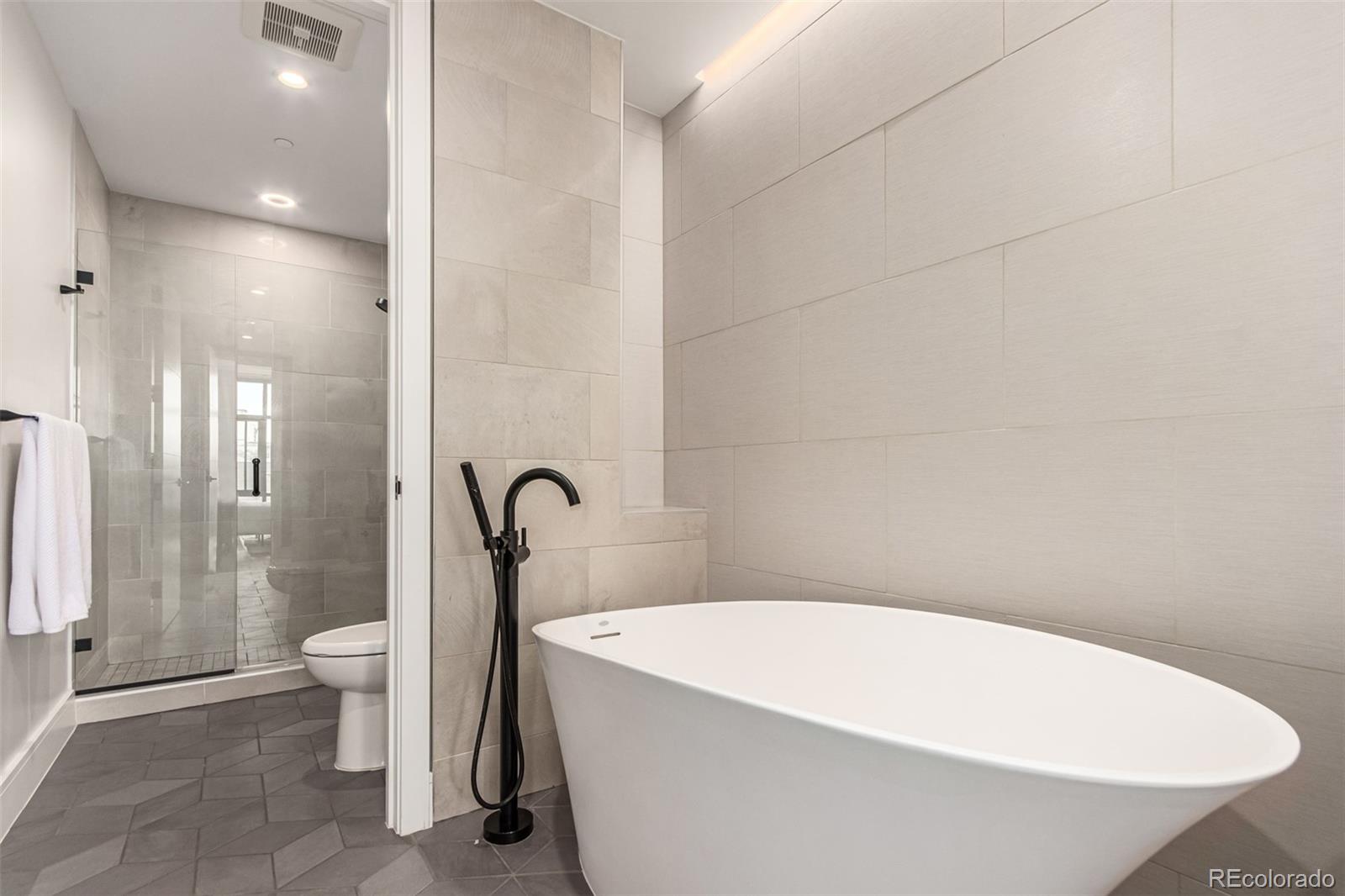 1901 Wazee Street Unit: 807