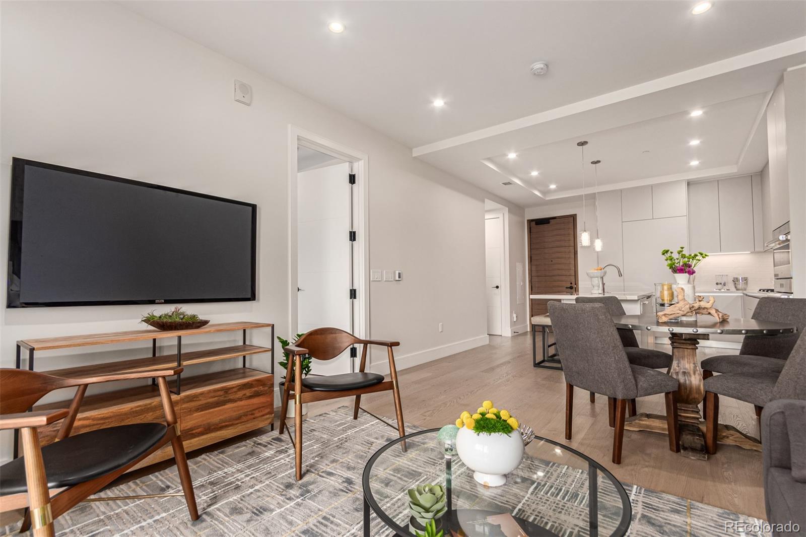 1901 Wazee Street Unit: 807