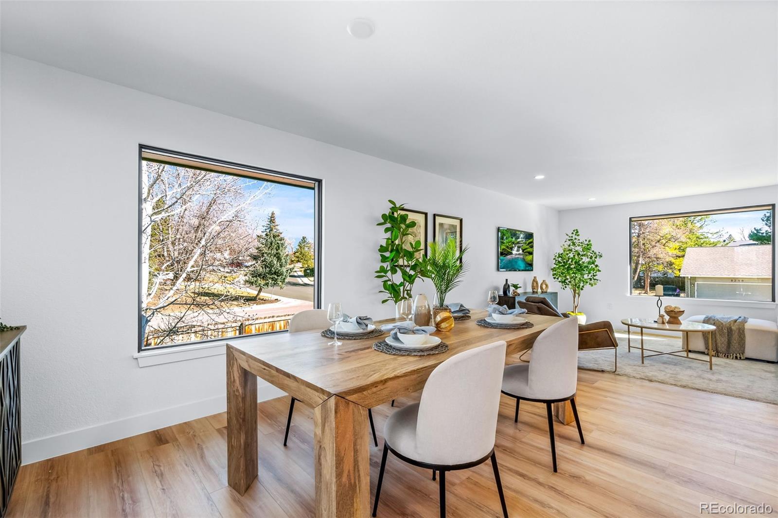 8243 Everett Way