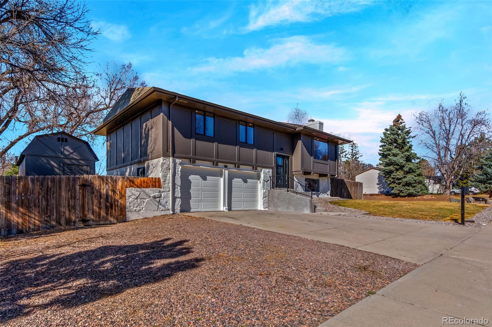 8243 Everett Way