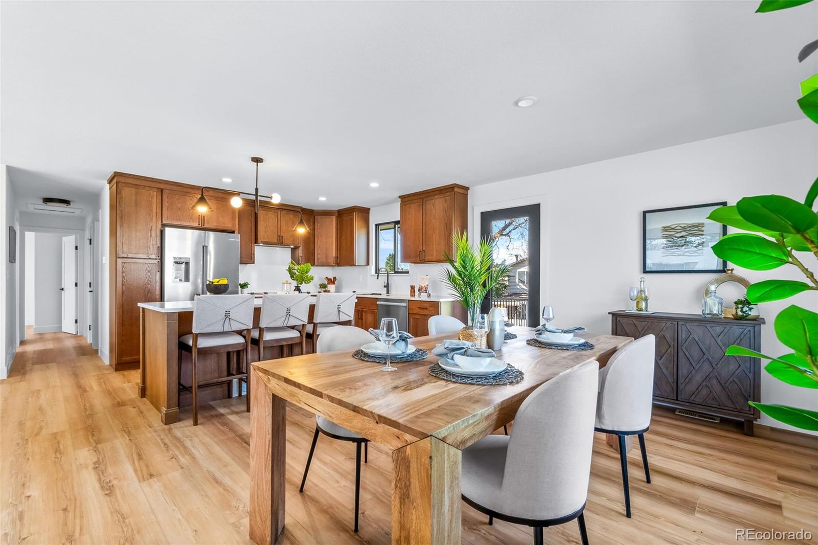 8243 Everett Way
