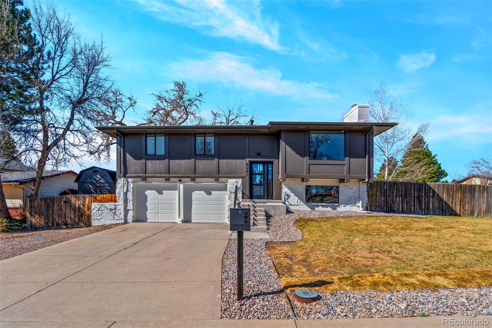 8243 Everett Way