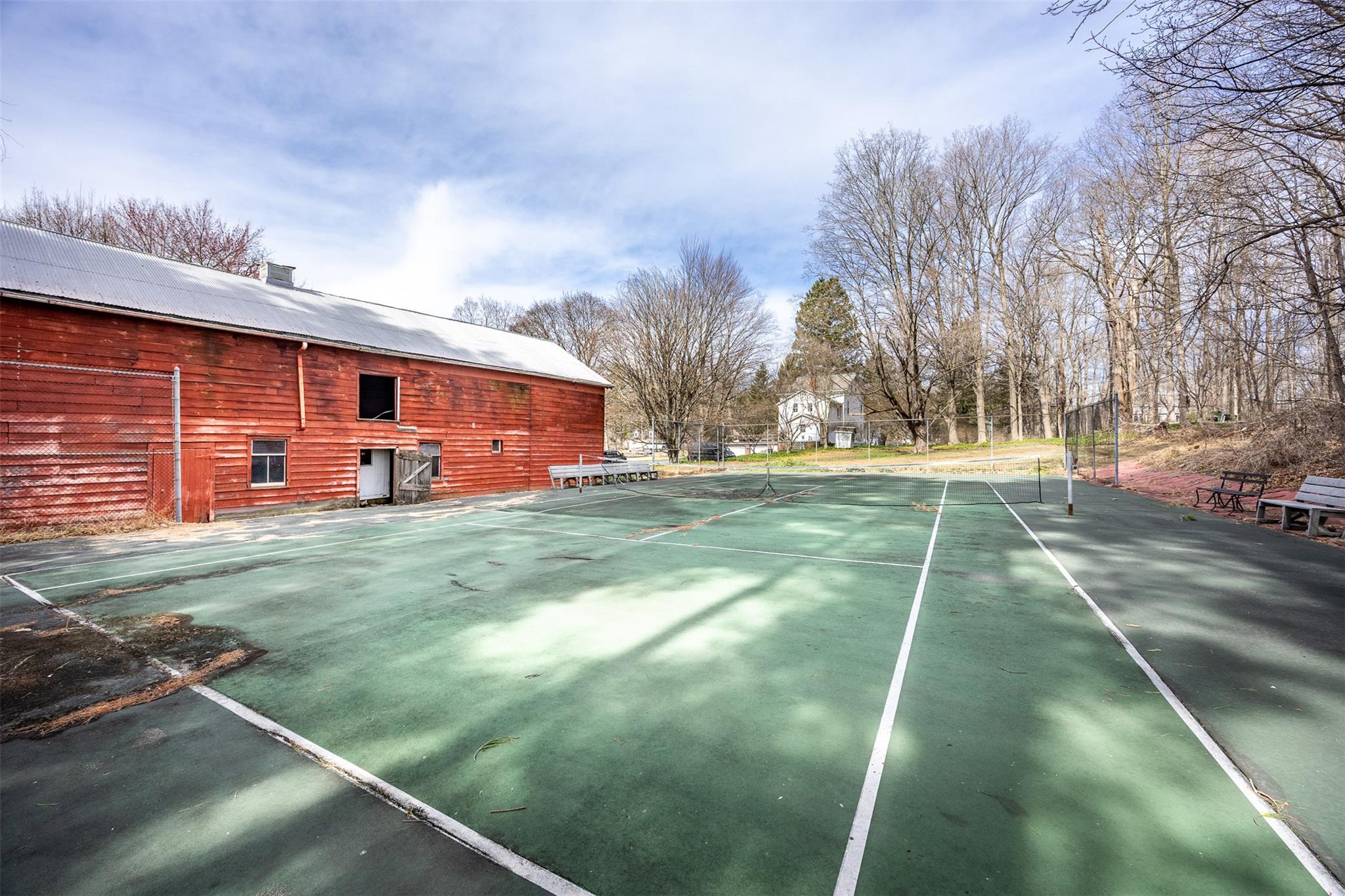 655 Vassar Road
