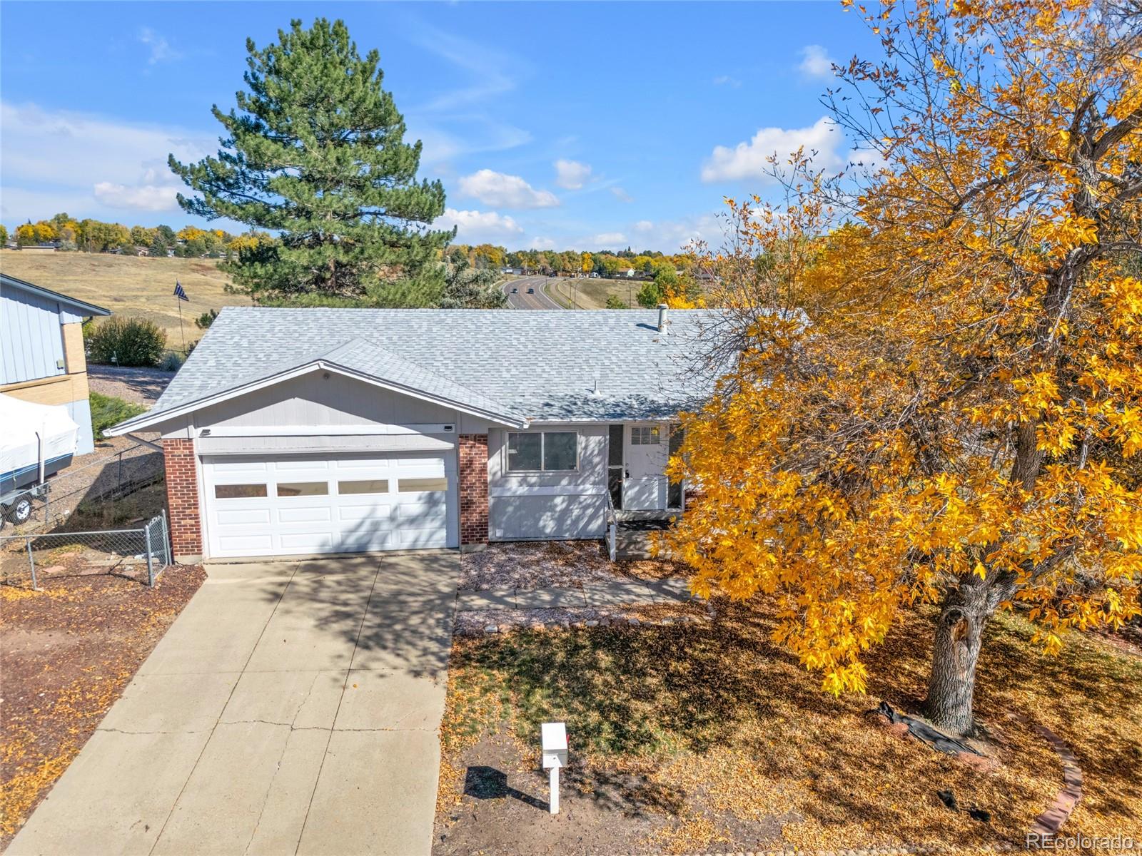 12711 W Jewell Circle
